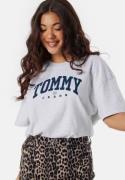 TOMMY JEANS Tjw Ovs Varsity 1 Tee  P08 Silver Grey Htr XS