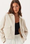 VILA Vijumpy L/S SHORT JACKET - NOO Super Light Natural Me 40