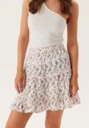 Pieces Pcnya Hw New Skirt Cloud Dancer Aop:romantic Flow M