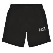 Shortsit & Bermuda-shortsit Emporio Armani EA7  TOPEZE  4 vuotta