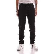 Jogging housut / Ulkoiluvaattee Calvin Klein Jeans  K10K108050  EU XL