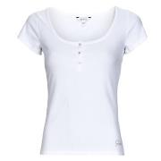 Lyhythihainen t-paita Guess  ES SS KARLEE JEWEL BTN HENLEY  EU S