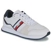 Kengät Tommy Hilfiger  RUNNER EVO LEATHER  44