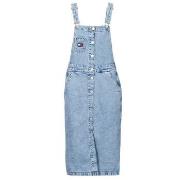 Lyhyt mekko Tommy Jeans  DUNGAREE BF MIDI DRESS CG4114  EU M