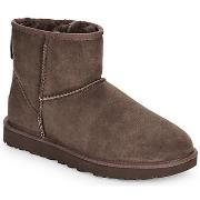 Kengät UGG  CLASSIC MINI II  37