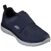 Tennarit Skechers  UPSHIFT  40