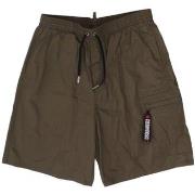 Shortsit & Bermuda-shortsit Dsquared  D7BMC5500  IT 46