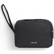 Pikkulaukut Calvin Klein Jeans  CK EST. PU COMPACT CASE K50K512109  Yk...