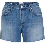 Shortsit & Bermuda-shortsit Calvin Klein Jeans  J20J2133501AA  US 30