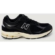 Tennarit New Balance  M2002  41 1/2