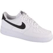 Kengät Nike  Air Force 1 07  41