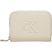 Lompakot Calvin Klein Jeans  SCULPTED MED ZIP AROUND DEBOSS K60K612741...