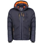 Toppatakki Geographical Norway  BEACHWOOD  8 vuotta