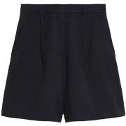 Shortsit & Bermuda-shortsit Max Mara  BELBO  IT 42