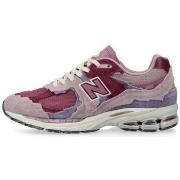 Tennarit New Balance  2002R Protection Pack Pink  42