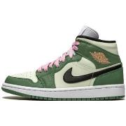 Tennarit Nike  Air Jordan 1 Mid Dutch Green  36