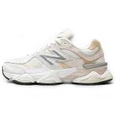 Tennarit New Balance  9060 Turtledove  36