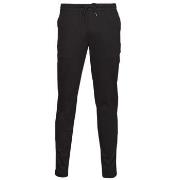 Jogging housut / Ulkoiluvaattee Jack & Jones  JJIWILL  EU XS