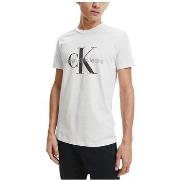 Lyhythihainen t-paita Calvin Klein Jeans  -  EU S