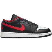 Tennarit Nike  Air Jordan 1 Toe  40