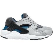 Tennarit Nike  Huarache Run  38