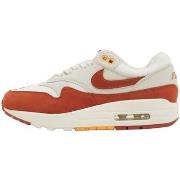 Tennarit Nike  Air Max 1 Rugged  36