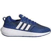 Kengät adidas  Swift Run 22  38