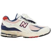 Tennarit New Balance  2000R  42