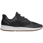 Sandaalit New Balance  100  42