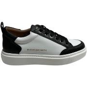 Tennarit Alexander Smith  2074  40