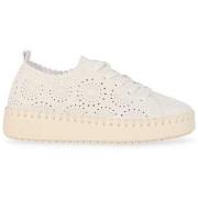 Tennarit Chika 10  CARMEN UP 01  41