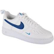 Kengät Nike  Air Force 1 07  42 1/2