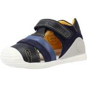 Poikien sandaalit Biomecanics  222146B  18