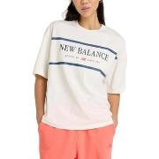 T-paidat & Poolot New Balance  ATHLETICS NAUTICAL T-SHIRT  EU S