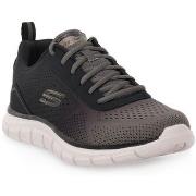 Tennarit Skechers  OLBK TRACK RIPKENT  42
