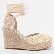 Kangassandaalit Montevita  102802  36