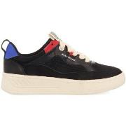 Tennarit Gioseppo  colwood  30