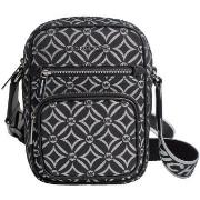 Olkalaukut MICHAEL Michael Kors  35F4STTC2J-BLACK SILVER  Yksi Koko