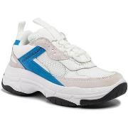 Kengät Calvin Klein Jeans  R0449  100 BRIGHT WHITE/BLUE AST R0449  37
