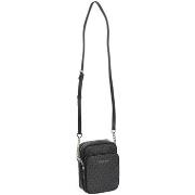 Olkalaukut MICHAEL Michael Kors  35F1STVC2B-BLACK  Yksi Koko