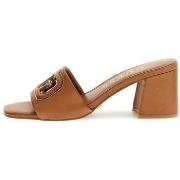 Rantasandaalit Guess  FLJGAS LEA03  39