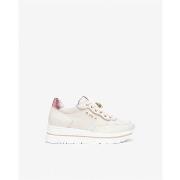 Kengät NeroGiardini  E512907D  40