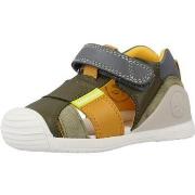 Poikien sandaalit Biomecanics  232149B  18