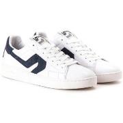Tennarit Levis  235658-846  40