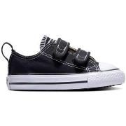 Lastenkengät Converse  Chuck Taylor All Star 2V Canvas  21