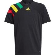 Lyhythihainen t-paita adidas  Fortore 23  EU XS