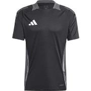 Lyhythihainen t-paita adidas  Tiro 24 Competition Training  EU M