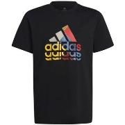 Lyhythihainen t-paita adidas  IB9136  EU XS