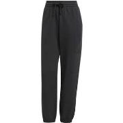 Jogging housut / Ulkoiluvaattee adidas  IX3810  EU S