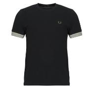 Lyhythihainen t-paita Fred Perry  STRIPED CUFF T-SHIRT  EU S